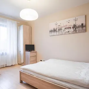 Wood Airport Hostel Warszawa