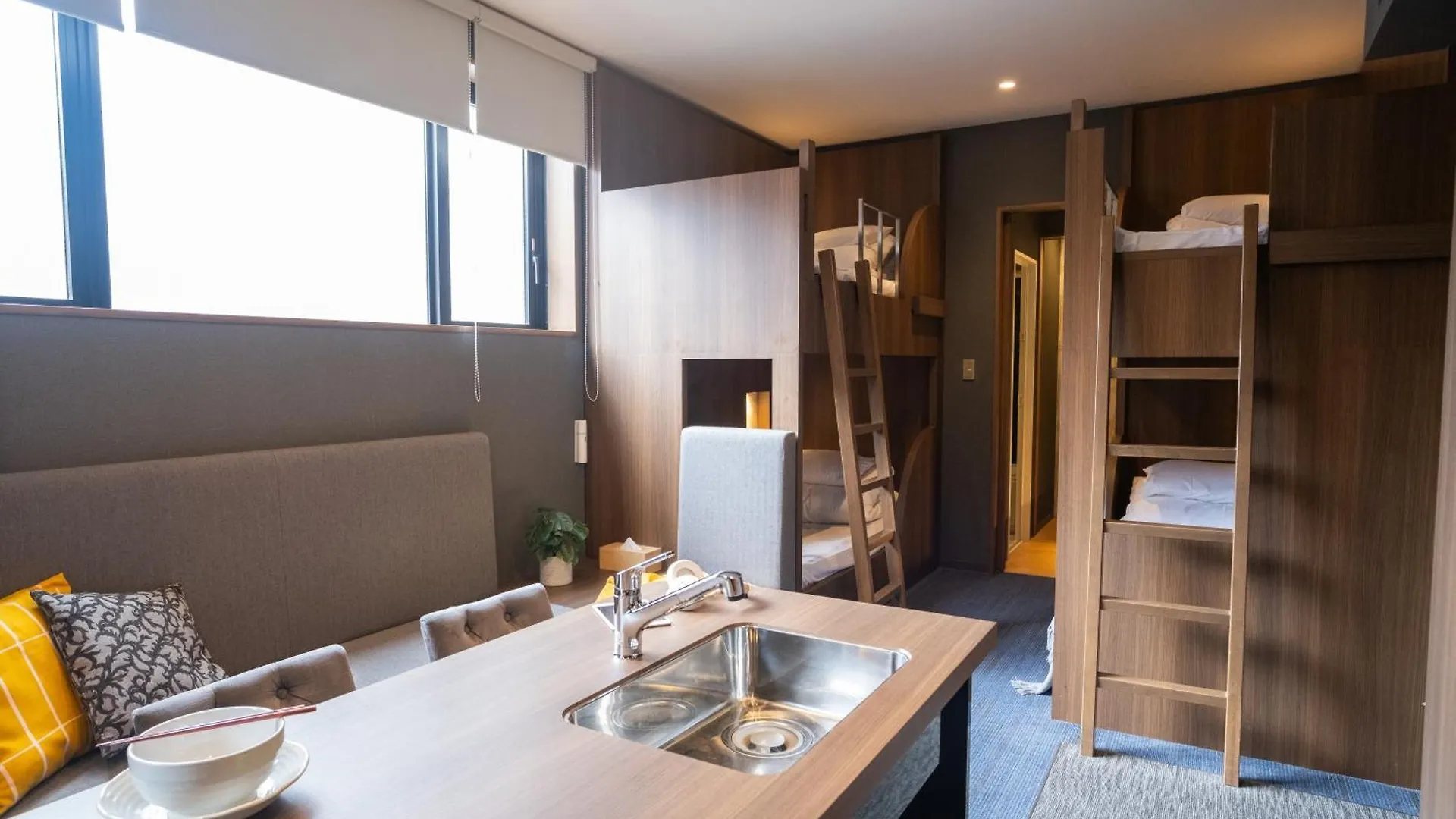 Aparthotel Ori Rokkaku Kioto Japón